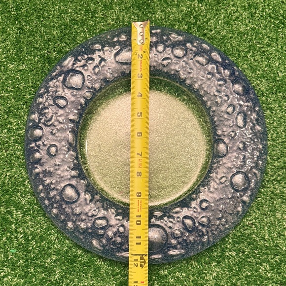 Elegant Blue and Green Textured Plate - Picture 4 of 5